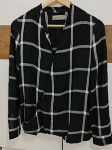 Checkered Long Sleeve Top