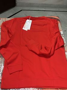 flying machine original red colour sweat shirt