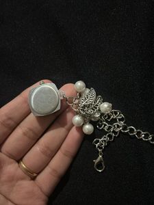 Pearl Chain Watch