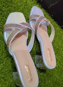 Brand New Beautiful Design Heels