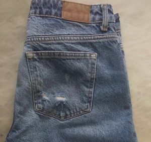 Zara Blue Lightly Distressed Jeans