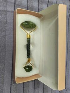 PLIX Jade Facial Roller