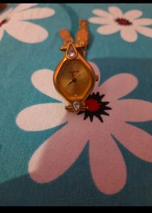 Women Adjustable Wrist Watch