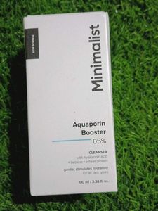 Minimalist Aquaporin Booster 05% Cleanser