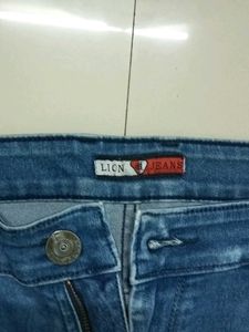 Men&#39;s Blue Jeans