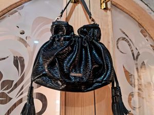 Pelle Borsa Vintage Leather Potli Bag