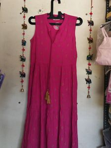 Beautiful woman Umbrella kurtis Only XL Size av