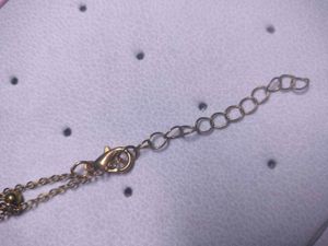 4 pendant with 2 chain and 1 bracelet