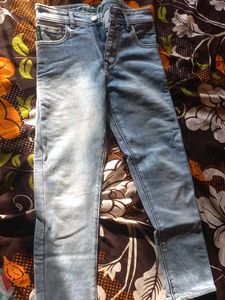 Light Wash Denim Jeans