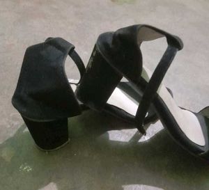 Combo Of 2 Heels