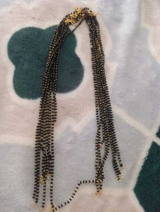 black beads Chains