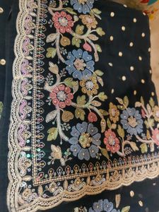 SareExpansive Embroidery Work 😳 Very Beautiful 🤩