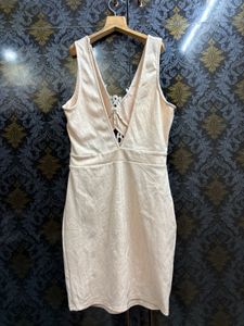 Chic Nude Party Dress with Cutouts &amp; Applique