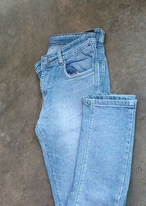 Light Wash Denim Jeans