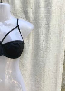 I. SEXY FOREVER 21 BRA