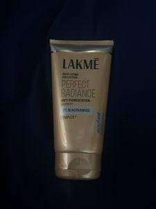 Lakme Perfect Radiance Facewash