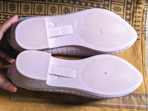 Women Purple Rainy Shoes New Never Used 36 Number