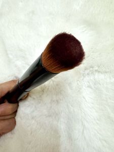 H&amp;M Flat top Kabuki Brush