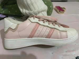 Pink & White Casual Sneakers