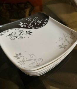 SET 5 MELAMINE PLASTIC PLATES 7"