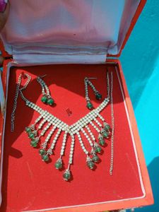 Red &amp; Crystal Jewelry Set