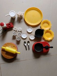 Toy Kitchen Set