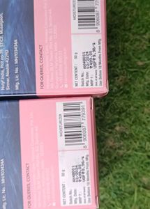 2 Aqualogica Radiance Niacinamide Moisturizer