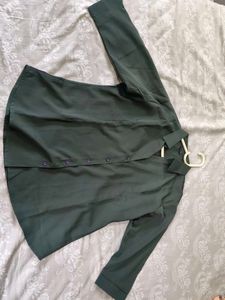 Green Long Sleeve Top