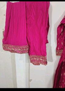 Elegant Pink Kurta Set
