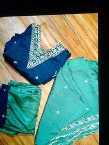 Elegant Ethnic Suit Set with dupatta