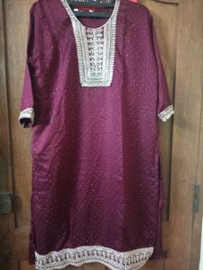 Elegant Maroon Embroidered Kurta