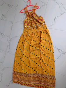 Amazing Piece For Haldi Functions And More!!