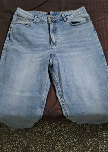 H&amp;M Light Wash Jeans