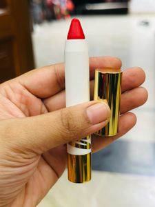 Myglamm Lip Crayon