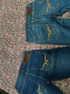 Roadster Jeans