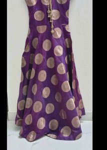 Elegant Purple Ethnic Gown