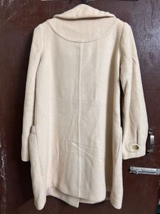Elegant Beige Trench Coat (M)