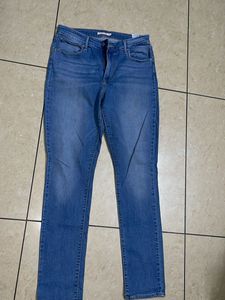 Levis Jean