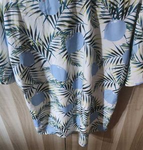 Tropical Print Button-Down Shirt size L