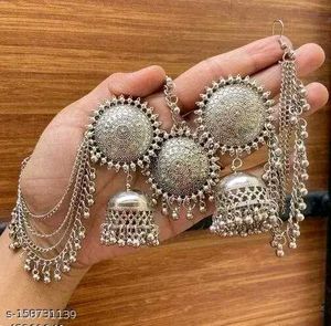 Catalog Name:* Earrings &amp; Studs*Base Metal: AlloyP