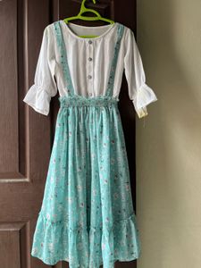 Cute Floral Dress with Suspenders