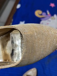 partywear golden heels bellie
