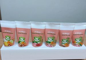 AVON Herbal Facial Kit (5-6 Facials)