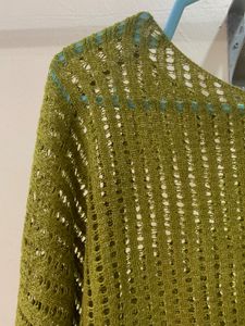 Loose Knitted Top With Holes !!