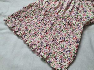 Cutesy Floral Top