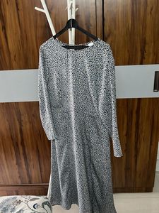 Elegant Midi Dress