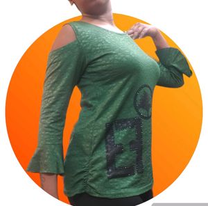 Women Top With Full Body Texture And Stone Symbol