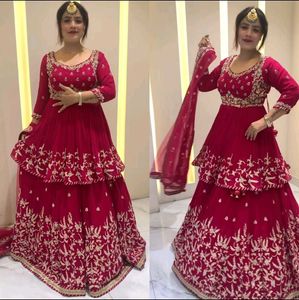 New Stayle Beautiful Women Dress