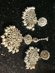 Kundan Pearl Earrings & Tikka Set