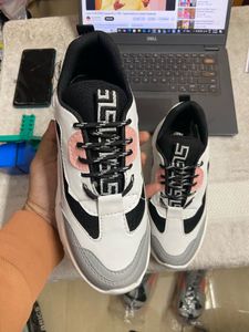 Girls/Womens Casual Shoes